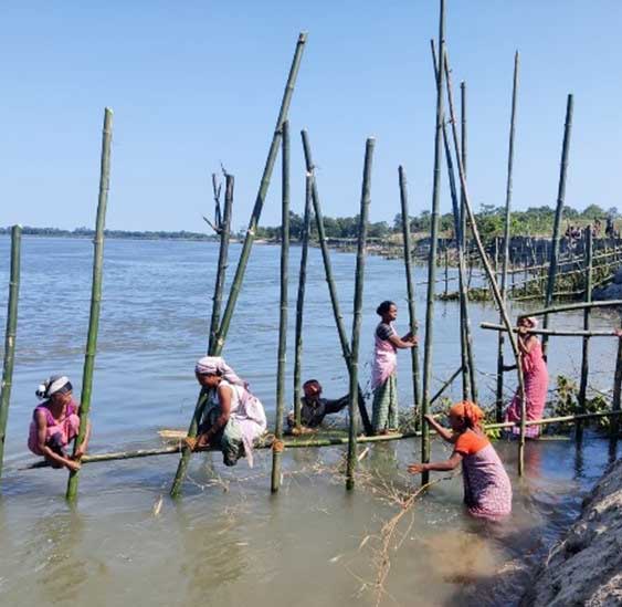 A Community-Based Innovation for River Bank Erosion Prevention in Flood-Affected Communities of Assam