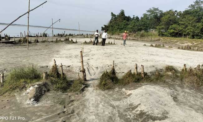 Community Drive – Locals Eager to Help in the Initiative